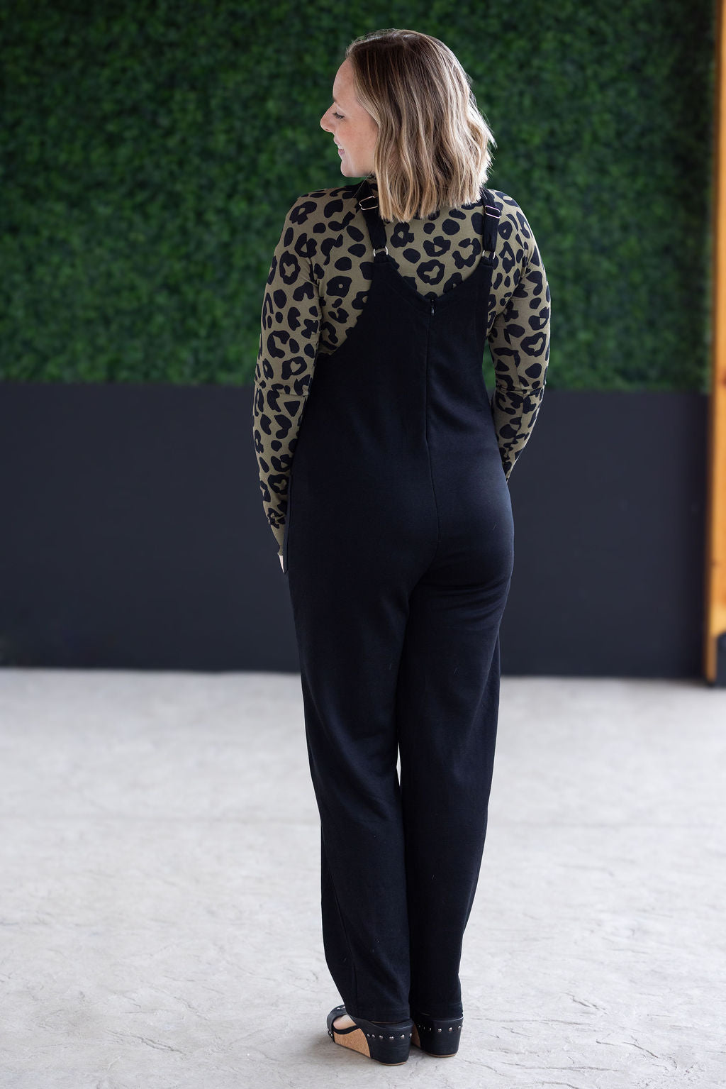 unique-id-79e0ffdf-57cf-4bd2-ba42-f33a8cb2f84f