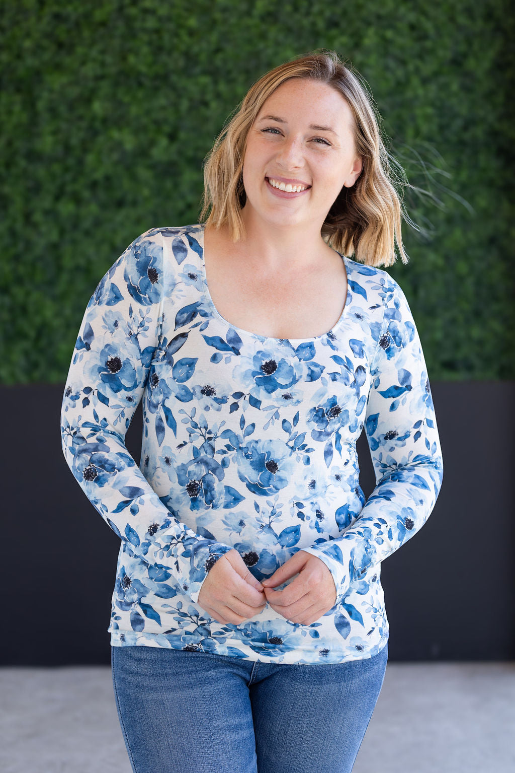 unique-id-d7ead149-5dde-4825-9763-716467d36e2d