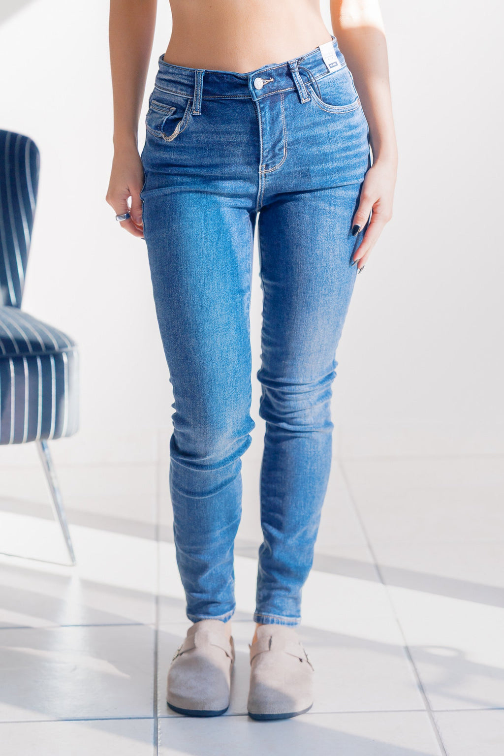 unique-id-54a04240-d736-4841-8455-e2bb010c6446