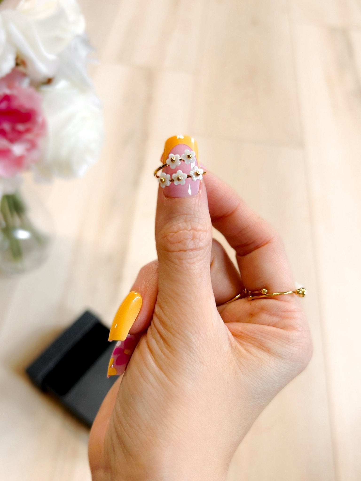 unique-id-8966b643-d6fe-4c61-a9ff-5c19c14a4b30