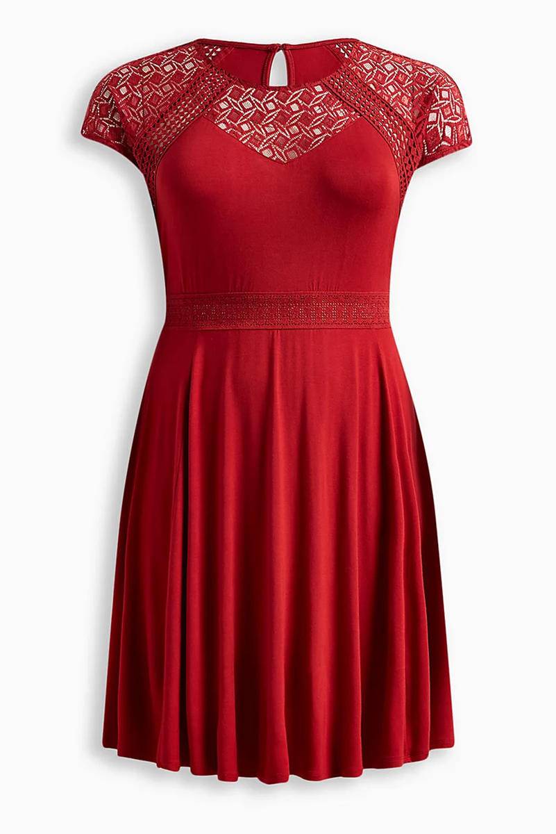 Plus Size Lace Yoke Splice Fit-And-Flare Curvy Dress